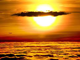 Video berdurasi 3 menit 23 detik melaporkan dari lokasi man binamu. Pemandangan Cantik Matahari Terbit Pasca Badai Lorenzo Di Inggris Global Liputan6 Com