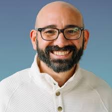 Marilyn Parsons's Instagram, Twitter & Facebook