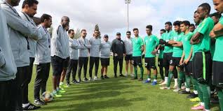 الأهلي يوقع عقدا احترافيا مع لاعب الأخضر الشاب Soccer Field Soccer Field