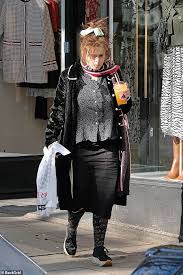 Louis speaks to actor helena bonham carter. Helena Bonham Carter 53 Rocks Her Usual Quirky Style Readsector