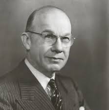 WT Grant store in center of the Westgate Shopping Center in Lorain Ohio. My  first job!