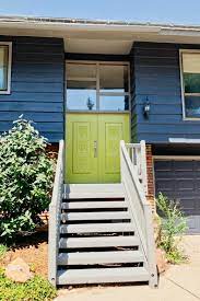 Navy blue house yellow door. The Best Exterior Blue Paint Colors And Palettes And How To Pick Them