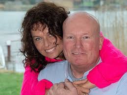 Jes blev forelsket i sin sygehjælper: Kærlighed ved første blik