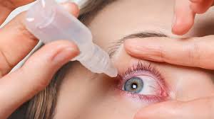 Latanoprost (Xalatan): Uses, Side Effects, Dosage & Reviews