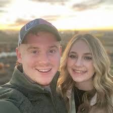 Kayla Holloway's Instagram, Twitter & Facebook