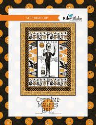 Free Quilts Patterns Riley Blake Designs In 2020 Riley Blake Designs Halloween Quilts Quilt Patterns Free