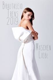 Check spelling or type a new query. Die Wichtigsten Brautkleid Trends Fur 2019 Hochzeit Um 3