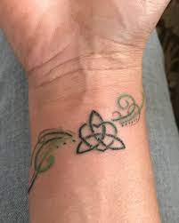 Nice irish flag colored celtic shamrock by captain bret. Best Locations For Small Tattoo Designs Tattoos For Women Celtic Tattoo For Women Tattoos For Daughters Celtic Tattoo For Women Irish