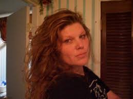 Shellie Reynolds's Instagram, Twitter & Facebook