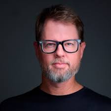 Larry Covert's Instagram, Twitter & Facebook