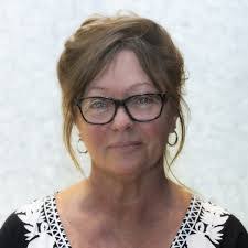 Michelle Munk's Instagram, Twitter & Facebook