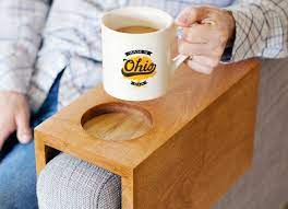 21 Clever Little Things To Do With Scrap Wood Beginner Woodworking Projects Cool Woodworking Projects Carpentry Projects