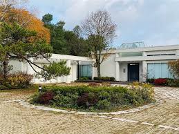 Available sales or lettings properties within drake house. You Can Be Drake S Neighbour For 14 Million Photos Urbanized