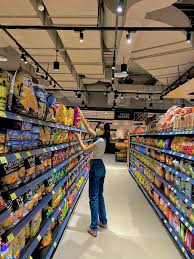 Mainstream Grocery Stores