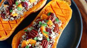 Courge Butternut Farcie Au Quinoa Cranberries Et Feta Pumpkin Recipes Recipes Butternut