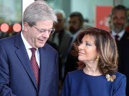 伊丽莎白·卡塞拉蒂 nome nella lingua madre. Maria Elisabetta Casellati Il Quirinale Chiama Per Il Governo Ci Sono Corriere It