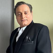 Sardar Vallabhbhai Patel shaped India with courage and unshakeable resolve.  Portraying him