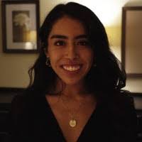 Elsa Zamarron's Instagram, Twitter & Facebook