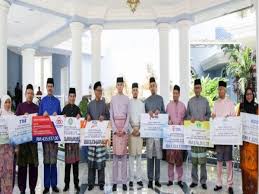 Bantuan jkm ini diberikan kepada mereka yang layak sahaja selepas melalui proses siasatan untuk penilaian bagi meringankan beban penerima bantuan untuk meneruskan kelangsungan dan kesejahteraan hidup. Kutipan Zakat Di Pahang Meningkat
