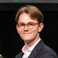 Ian Weide's Instagram, Twitter & Facebook