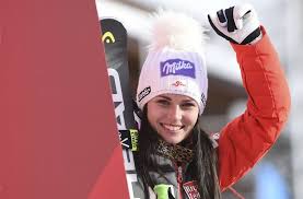 Juni 1989 in hallein), ist eine ehemalige salzburger skirennläuferin. Die Skirennlauferin Anna Veith Verletzt Sich Nicht Schon Wieder Sport Stuttgarter Nachrichten