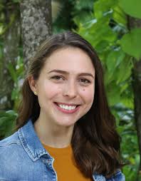 Anne Barkley's Instagram, Twitter & Facebook