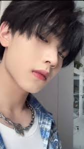 Hello from china 🇨🇳 need some friend if you want request me