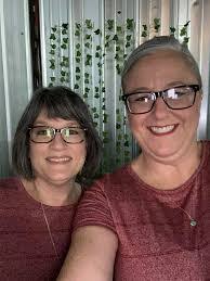 Autumn Kaufman's Instagram, Twitter & Facebook