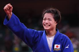 柔道・渡名喜風南が日本金メダル1号に意欲 五輪壮行会で「挑戦が始まる」 2021年6月23日11時1分  パーク24の東京五輪壮行会に出席した渡名喜風南 Hugtrx9wtgedom