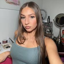 Sully Brooks (@iSullyB)