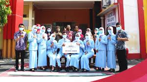 Ketua panitia pelaksanaan ppd, tini martini mengatakan. Video Karya Team Smk N 9 Semarang Juara 1 Lomba Video Simulasi Praktek Perkantoran Youtube