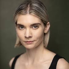 Deanna Chan's Instagram, Twitter & Facebook