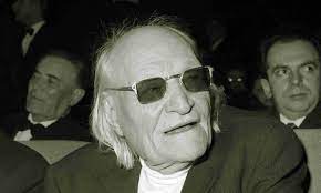 Si distingue in una protasi segnalata da come ( come all'apparir del. Analisi Del Testo E Parafrasi La Madre Di Ungaretti Fareletteratura