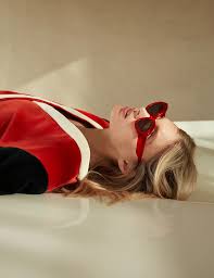 To learn about or encounter for the first time; Chimi Eyewear Red Iscover Milled