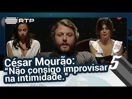 Cena do filme a canção de lisboa (2016) em que vasco (césar mourão) interpreta a canção do estudante num bar. Pressao No Ar Cesar Mourao Nao Consigo Improvisar Na Intimidade 5 Para A Meia Noite Youtube
