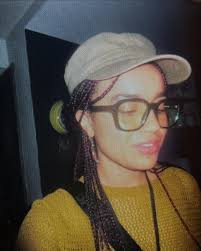 My newest short film, En Avant, is out now! (link in bio) I made this in  collaboration with @neutrogena and @ghettofilmschool , I had the chance to  make a film that promotes