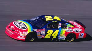 Jeff gordon began cup racing with nascar in 1993. The History Of Jeff Gordon S Racing Career