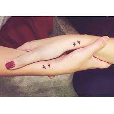 80 Creative Tattoos You Ll Want To Get With Your Best Friend Friend Tattoos Tattoos For Daughters Bff Tattoos