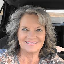 Supporting former Manhattan waitress in Lincoln County