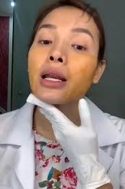 Vẫn là đây, một phương trinh jolie nóng bỏng, thẳng thắn, miệt mài với công việc, thừa nhận 'lắm mối tối nằm không' nhưng đã đủ trưởng thành. Huyá»n Baby PhÆ°Æ¡ng Trinh Jolie Cong Khai Tiem Filler Nhin Ná»•i Da Ga 2sao