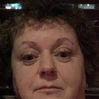 Donna Pottle's Instagram, Twitter & Facebook