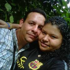 Amanda Henriquez (@AmandaHenrique2)