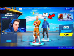 The game emulated a bit of grand theft auto when it added radio stations along with this. I Joined Youtubers Lobbies With Their Own Skins Again