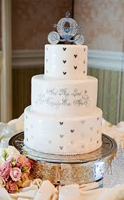 15 Perfect Cinderella Wedding Cakes Cinderella Wedding Cake Disney Wedding Cake Cool Wedding Cakes
