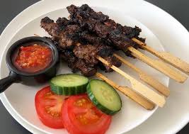 In jakarta, sabang street is probably the go to spot for a serving of lamb satay and lamb. Sate Maranggi Indonesian Beef Satay Recipe By Dapurmpoknobi Cookpad