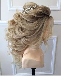 تسريحات ترند On Instagram جماااااال وذووق نالي هير ستايل انستقرام Naly Hairstyle ب Hair Styles Long Hair Styles Beauty