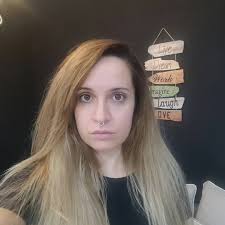 Silvia aviles peluqueria added...