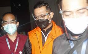 Meski demikian orang nomor 1 di pdip kendal itu telah mengembalikan uang pemberian tersangka kasus korupsi pengadan bantuan. Juliari Batubara Akui Serahkan Sgd50 Ribu Ke Ketua Dpc Pdip Kendal Okezone Nasional