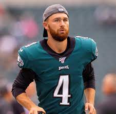 Support for Eagles Kicker Jake Elliott