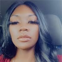 Ariana Elder's Instagram, Twitter & Facebook